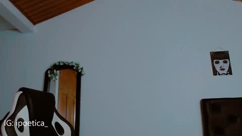 IG ipoetica  online show from 26, 12, 2024