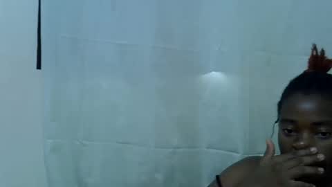 Snapshot of pointy_bloomy chatting on 24, 2, 2026 Bloomer online show from 24, 2, 2026