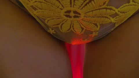 poison_milf_ online show from 12, 11, 2025