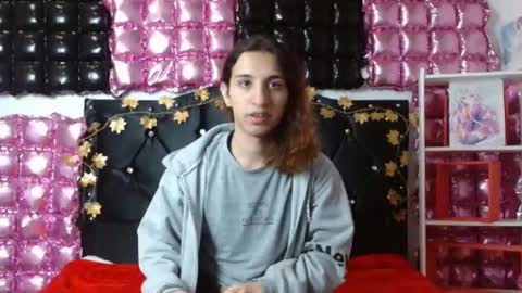 Snapshot of poisondost_hot chatting on 23, 2, 2025 Aleja online show from 23, 2, 2025