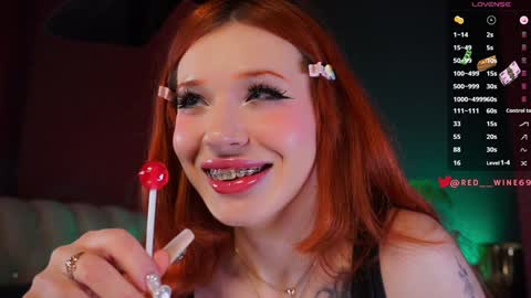Snapshot of poisonivvy_ chatting on 11, 1, 2025 next streams mon wed sat sun 5am-1pm utc online show from 11, 1, 2025
