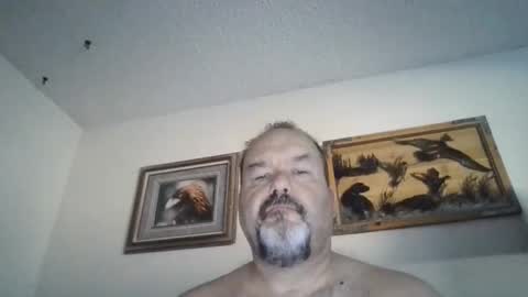 Snapshot of polarisman74 chatting on 14, 9, 2025 polarisman74 online show from 14, 9, 2025