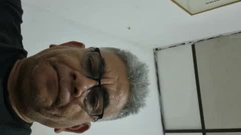 Snapshot of poli475 chatting on 6, 7, 2026 poli online show from 6, 7, 2026