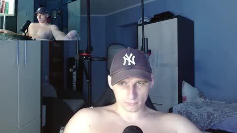 Poliglot online show from 3, 10, 2025