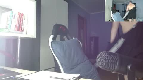 Poliglot online show from 30, 11, 2025