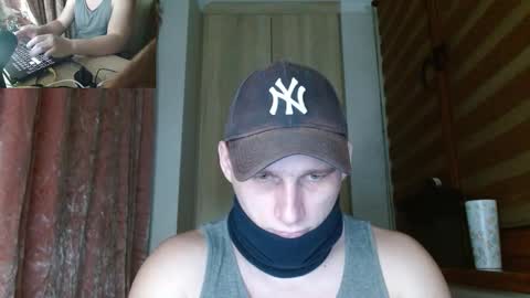 Poliglotjoe2 online show from 22, 3, 2026