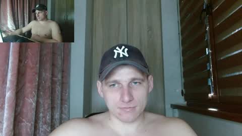 Poliglotjoe2 online show from 13, 4, 2026