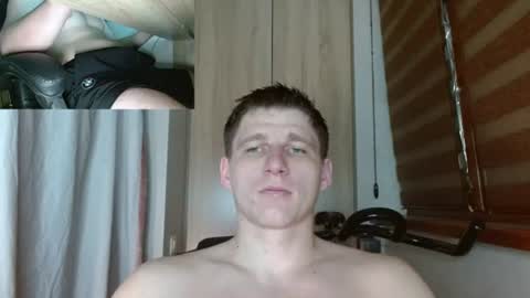 Snapshot of poliglotjoe2 chatting on 25, 6, 2026 Poliglotjoe2 online show from 25, 6, 2026