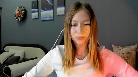 Snapshot of polihoney chatting on 14, 1, 2025 Polina online show from 14, 1, 2025
