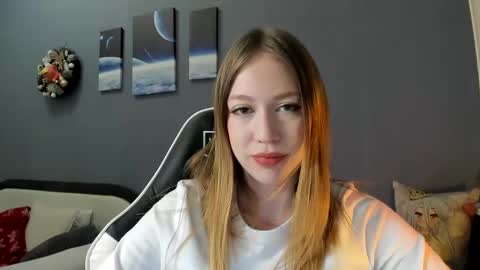 Snapshot of polihoney chatting on 17, 1, 2025 Polina online show from 17, 1, 2025