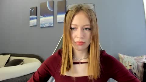Snapshot of polihoney chatting on 5, 3, 2025 Polina online show from 5, 3, 2025