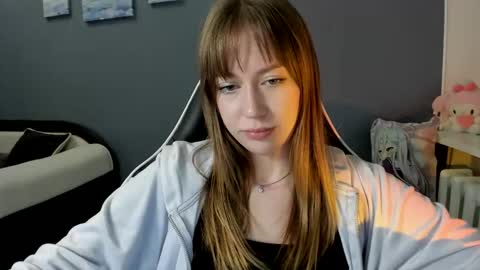 Snapshot of polihoney chatting on 10, 10, 2025 Polina online show from 10, 10, 2025