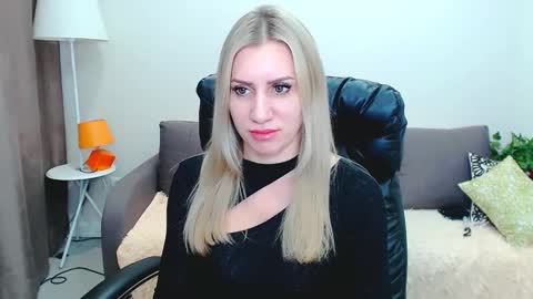 polina_ray online show from 25, 3, 2026
