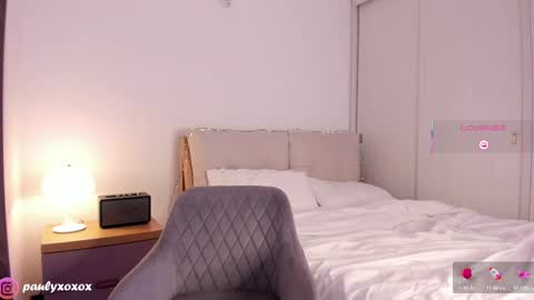 Polly online show from 23, 9, 2025