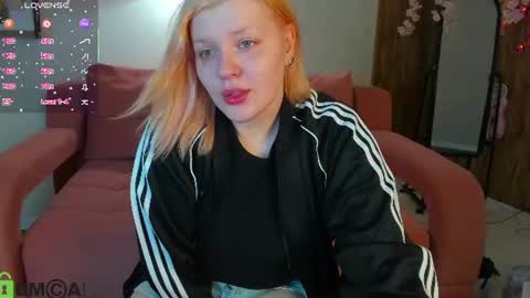 Snapshot of polly__mayer chatting on 20, 6, 2026 Polly online show from 20, 6, 2026
