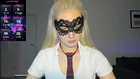polly_skil online show from 9, 6, 2026