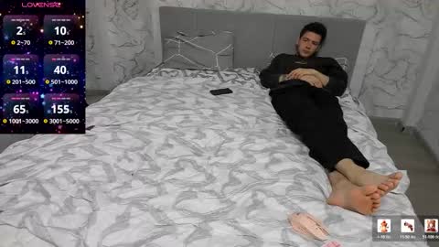 Polly online show from 12, 2, 2026