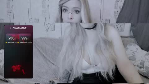 Snapshot of polly_wow chatting on 2, 6, 2026 Polly online show from 2, 6, 2026