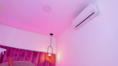 POLLY online show from 4, 3, 2026