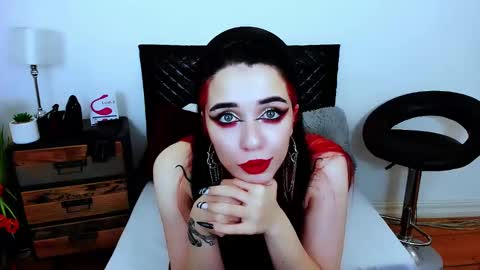 Polly online show from 30, 12, 2024