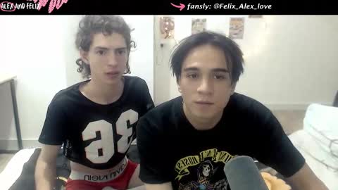 Snapshot of pomo_07 chatting on 27, 9, 2025 aleks ness online show from 27, 9, 2025