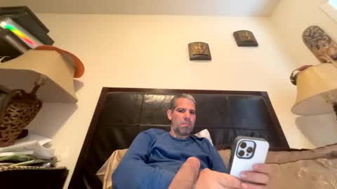 Snapshot of ponchynyc chatting on 28, 4, 2026 PONCH online show from 28, 4, 2026