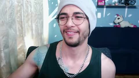 Snapshot of ponzothc chatting on 1, 10, 2025 ponzothc online show from 1, 10, 2025