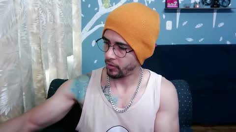 Snapshot of ponzothc chatting on 5, 10, 2025 ponzothc online show from 5, 10, 2025