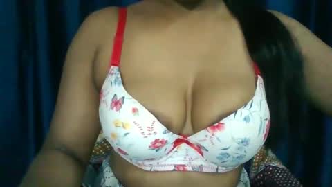poojalady online show from 21, 9, 2025