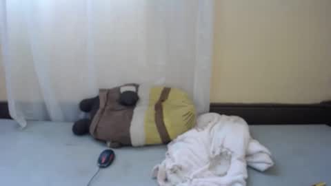 Snapshot of popetykely00 chatting on 14, 1, 2025 popetykely00 online show from 14, 1, 2025