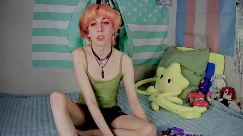 poppyfluffy online show from 10, 4, 2026