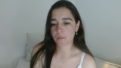 Snapshot of porcelainlux chatting on 2, 6, 2026 porcelainlux online show from 2, 6, 2026