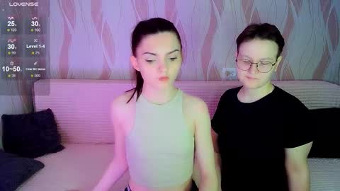 Snapshot of pornostendup chatting on 10, 10, 2025 Ana and Tati online show from 10, 10, 2025