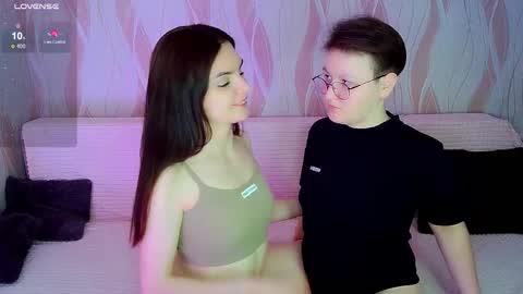 Snapshot of pornostendup chatting on 26, 11, 2025 Ana and Tati online show from 26, 11, 2025