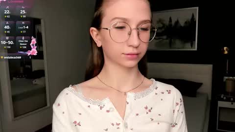 Snapshot of portia_bubbles chatting on 25, 9, 2025 Elizabeth online show from 25, 9, 2025
