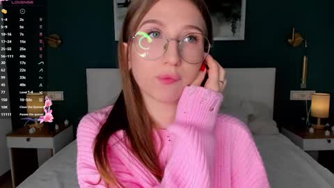 Elizabeth online show from 23, 3, 2026