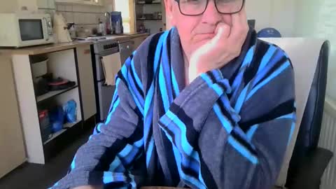 poshman65 online show from 13, 4, 2026