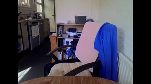 Snapshot of poshman65 chatting on 22, 4, 2026 poshman65 online show from 22, 4, 2026