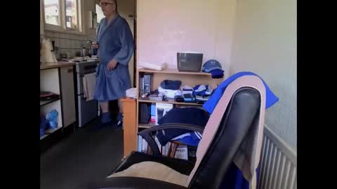 Snapshot of poshman65 chatting on 23, 4, 2026 poshman65 online show from 23, 4, 2026