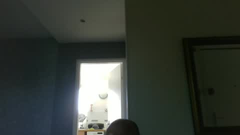 Snapshot of pourquoi_toi chatting on 17, 9, 2025 pourquoi_toi online show from 17, 9, 2025