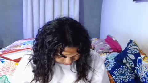 Snapshot of power_hot18 chatting on 17, 10, 2025 ALEX Y ALEXA online show from 17, 10, 2025
