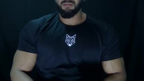 Snapshot of powerdmuscle chatting on 1, 6, 2026 powerdmuscle online show from 1, 6, 2026