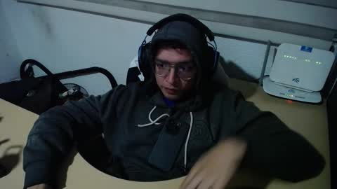 powerfulzeus2 online show from 15, 11, 2025