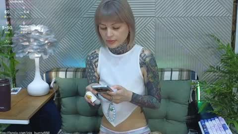 Lola online show from 29, 3, 2026