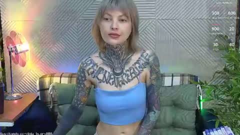 Snapshot of powerrr_ chatting on 24, 6, 2026 Lola online show from 24, 6, 2026