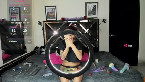 Snapshot of poyson_ivy1 chatting on 15, 5, 2026 poyson_ivy1 online show from 15, 5, 2026