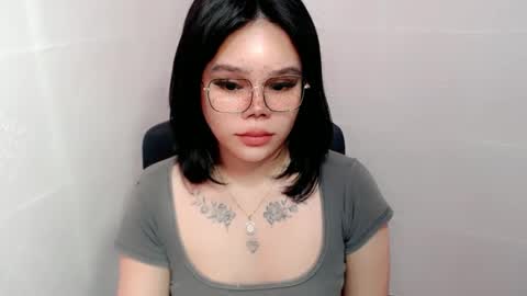 MAXXINE online show from 8, 12, 2024