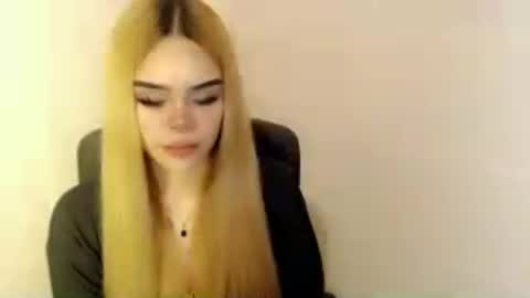 Snapshot of preciousangel69xxx chatting on 11, 7, 2026 MAXXINE online show from 11, 7, 2026