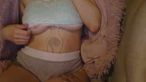 Snapshot of preciouspink6 chatting on 10, 1, 2025 preciouspink6 online show from 10, 1, 2025