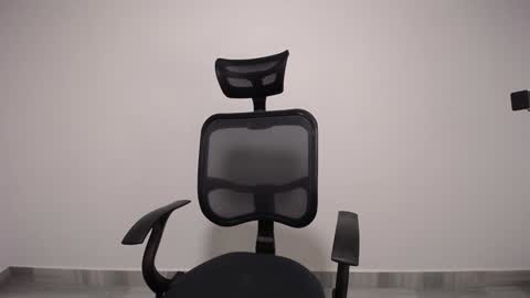 Plux online show from 3, 12, 2024